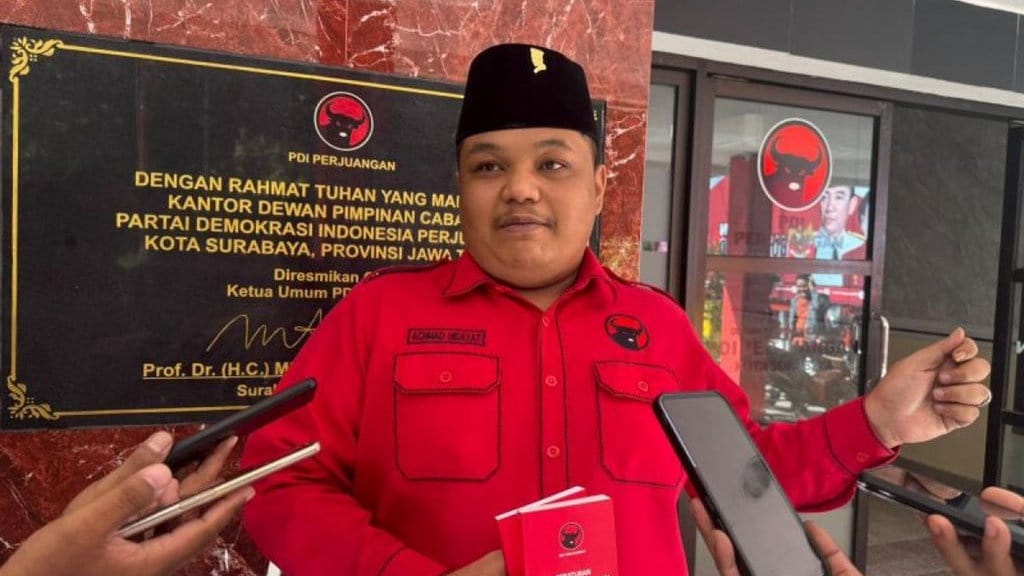 Siapa Achmad Hidayat, Kader PDIP yang Dipecat Usai Temui Jokowi?